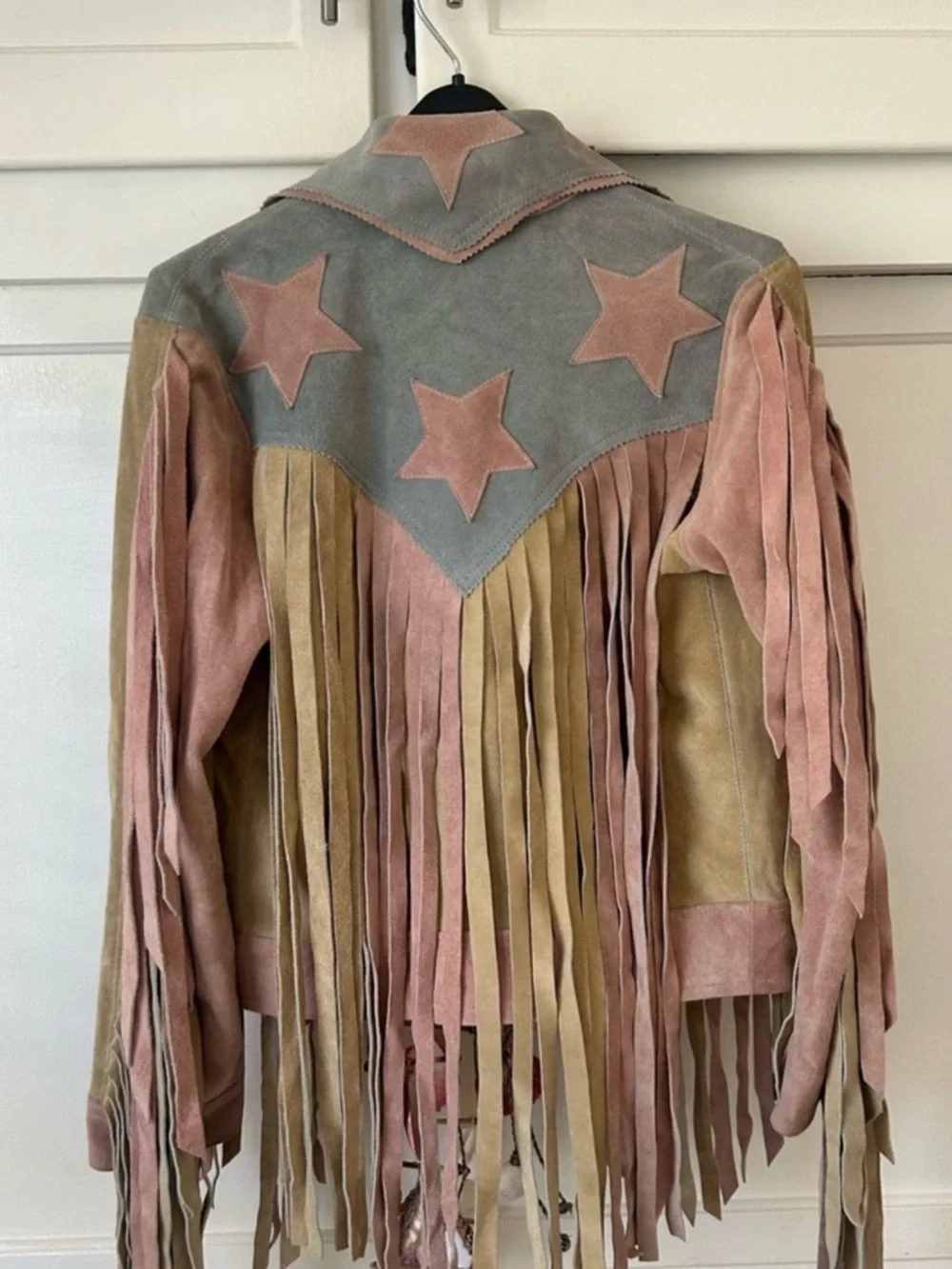 COACHELLA OR STAGECOACH!! Fringed Suede Star-Appliqué Jacket - Picture 2 of 6